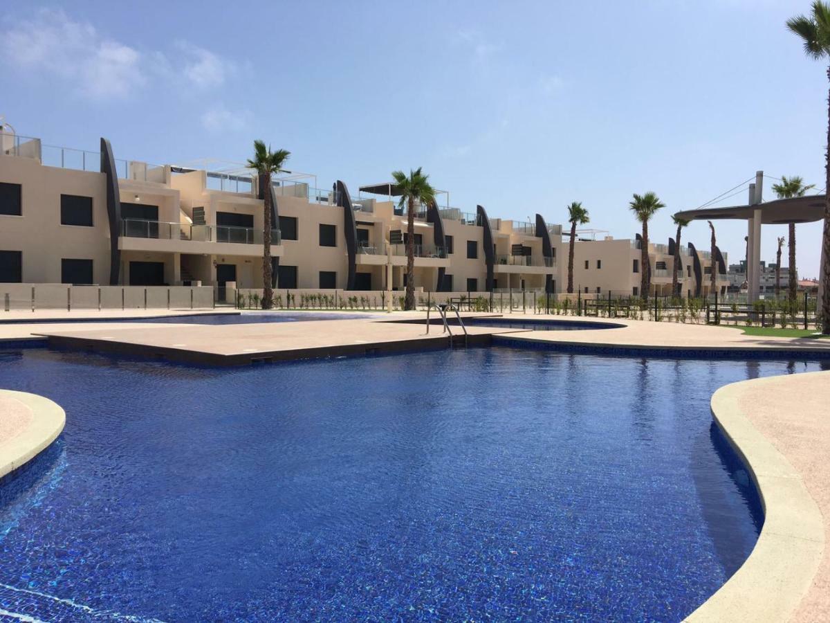 Playa Elisa Bay Apartment Pilar de la Horadada Luaran gambar